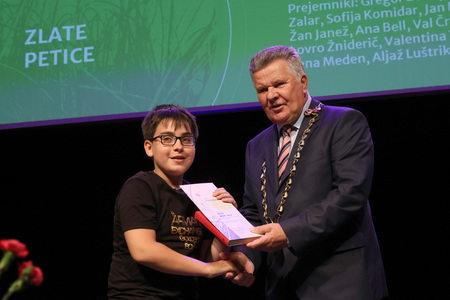 ZLATE PETICE 51 FOTO LJUBO VUKELIČ